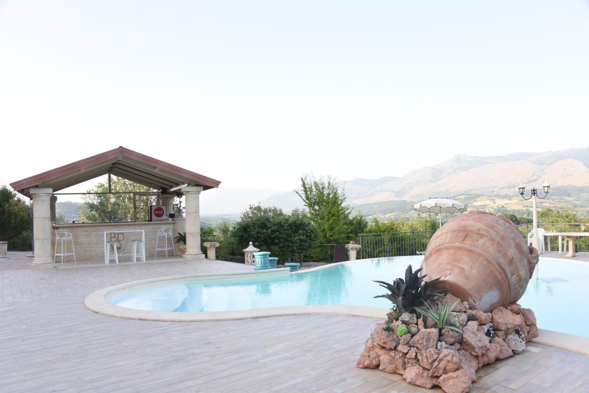 Bosco D'Olmi Country House Sant'Andrea del Garigliano エクステリア 写真