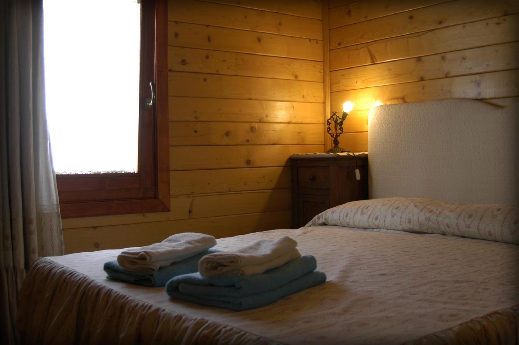 Bosco D'Olmi Country House Sant'Andrea del Garigliano エクステリア 写真