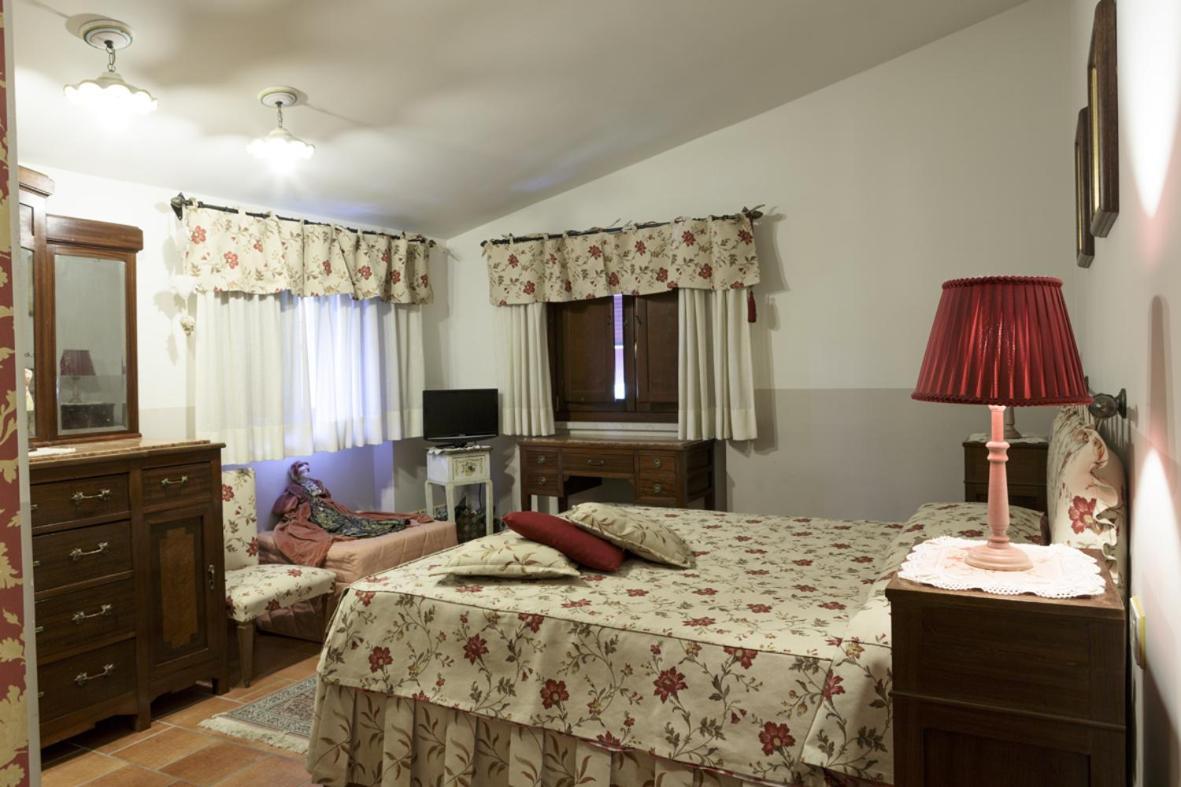 Sant'Andrea del Garigliano Bosco D'Olmi Country House Bed & Breakfast エクステリア 写真